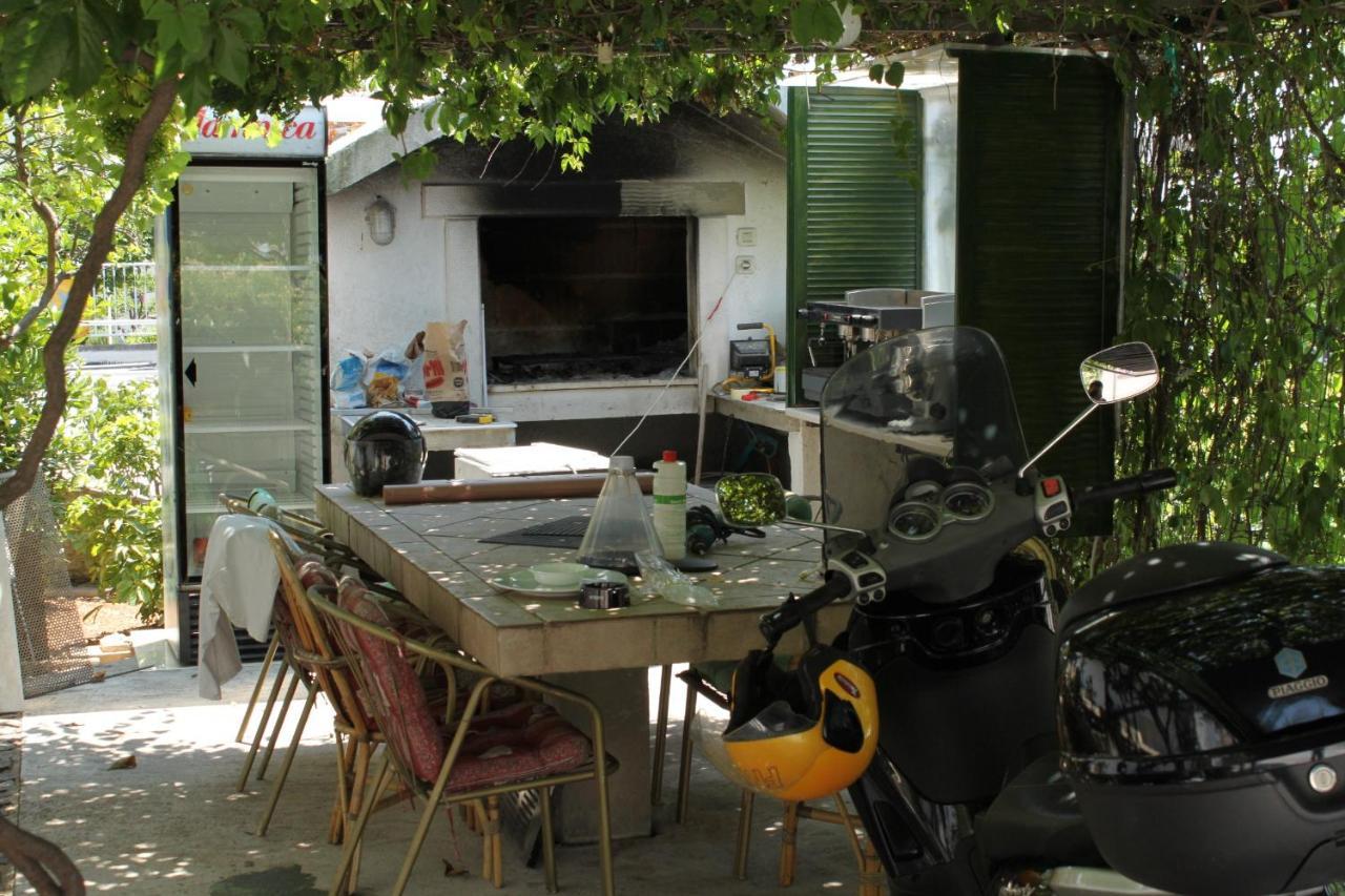 With A Parking Space - 6693 Apartman Makarska